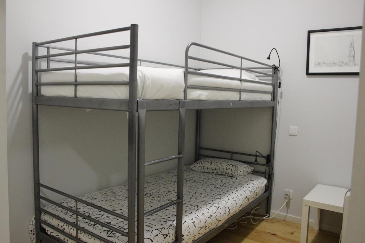 Practical And Comfortable Apartment With Garden Porto Kültér fotó